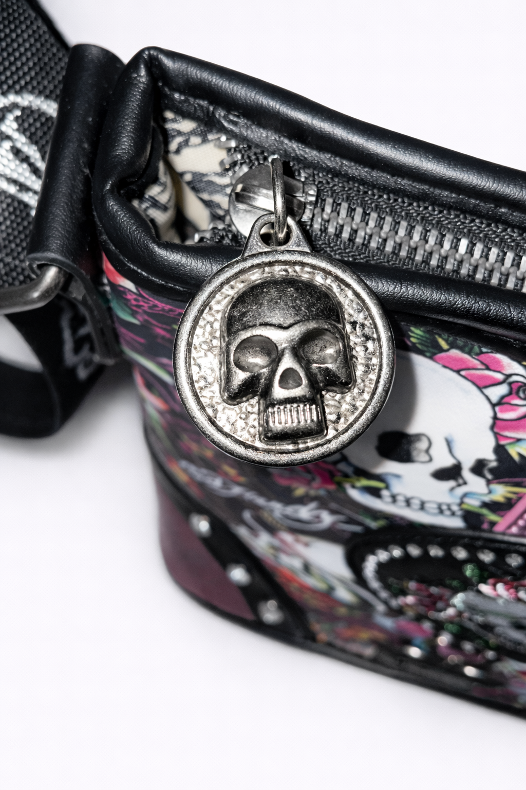 Ed Hardy Skull & Rose Crossbody Bag – Black Tattoo Print Designer Purse NWT
