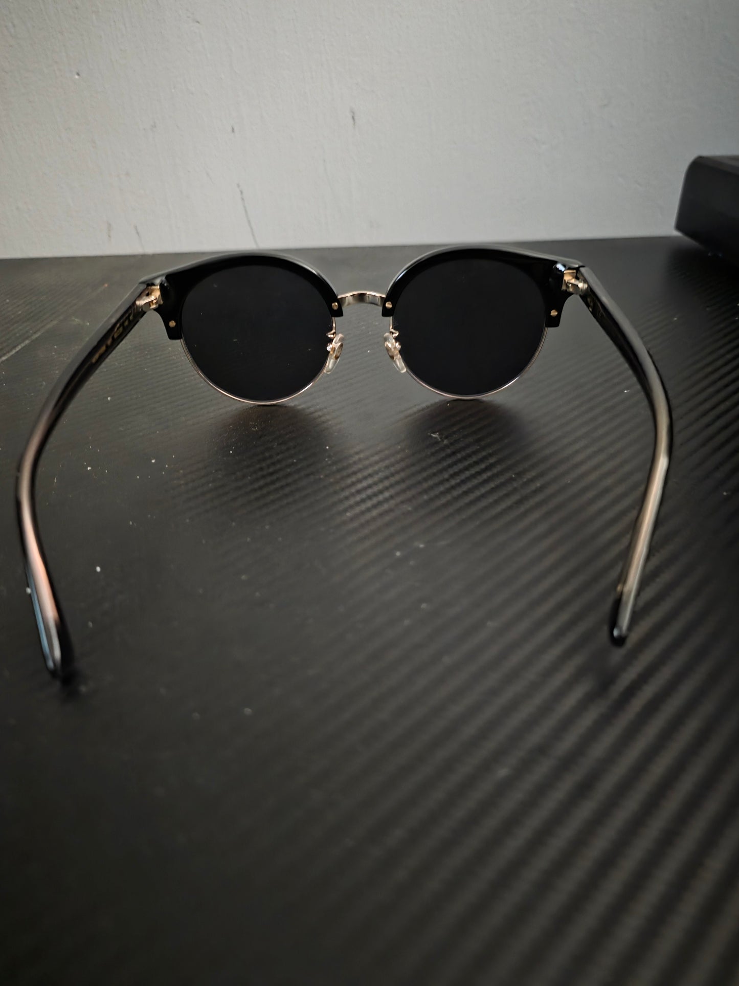 MCM 115SK 001 Round Black Metal Sunglasses – 53mm