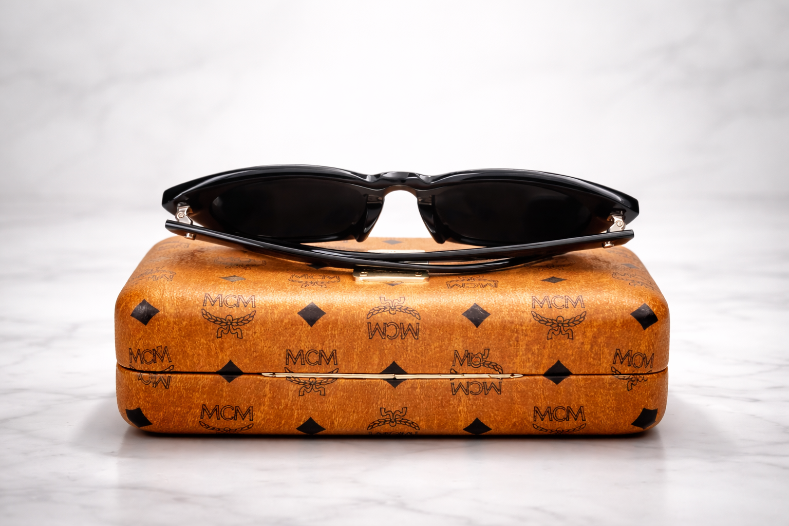 Authentic MCM MCM634SA Black Designer Sunglasses – Luxury Men’s Square Frame 52-23-140