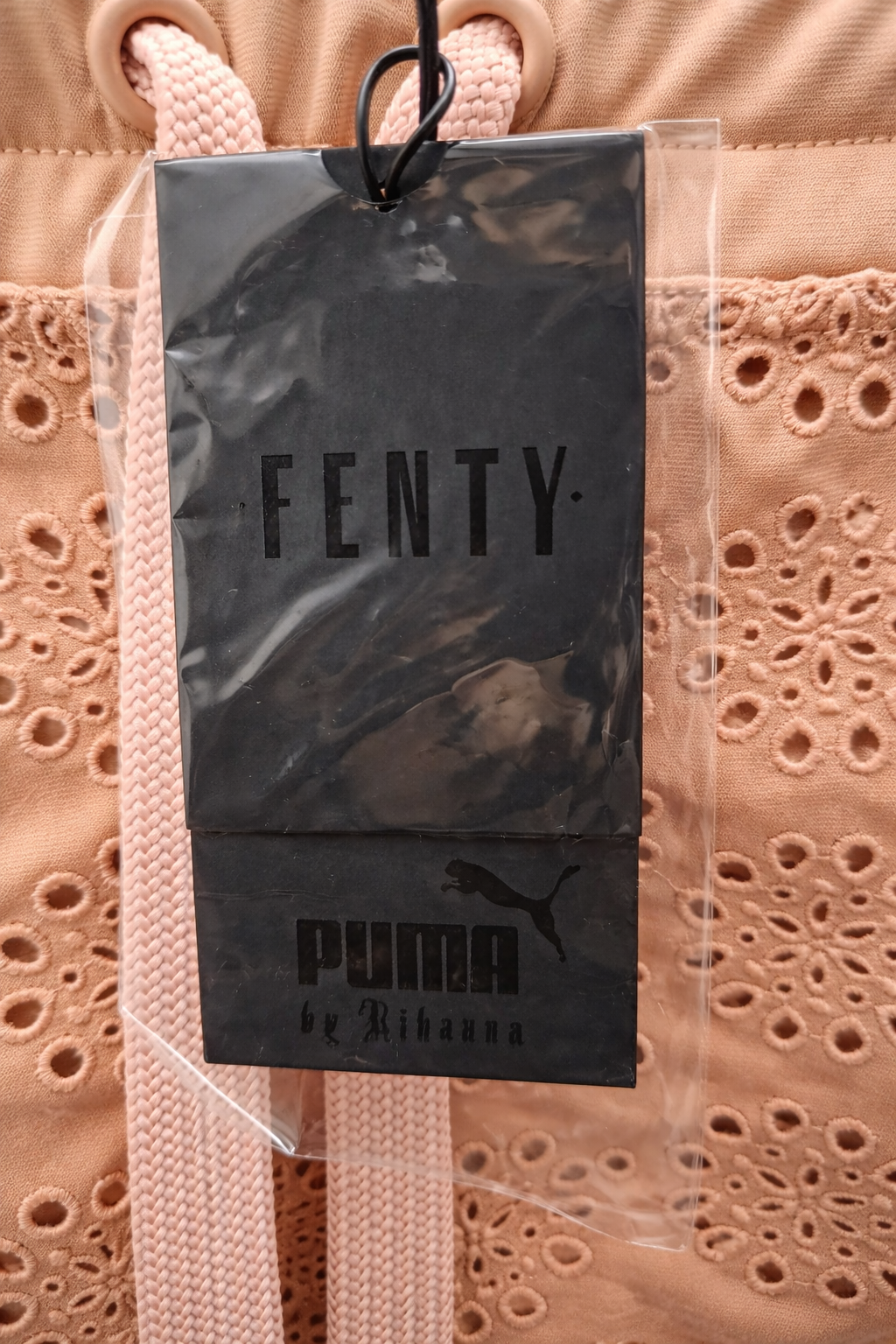 NWT FENTY PUMA Rihanna Eyelet Mini Skirt Bridal Rose Pink Size M $240 Retail